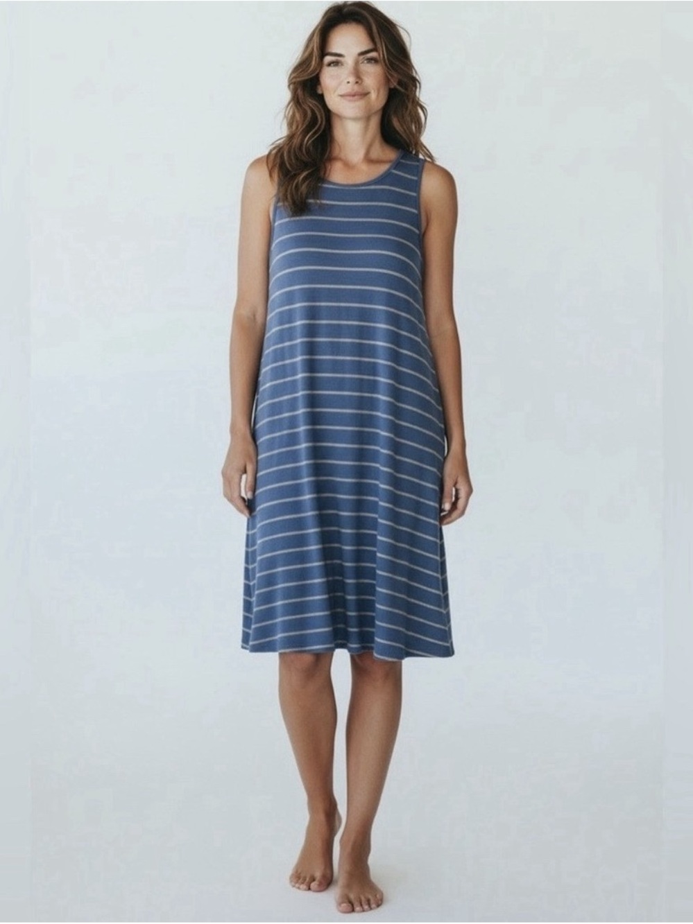 Artisan Ny Women’s Sleeveless Navy Striped Swing Dress